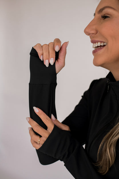 Casaquinho Essential Black