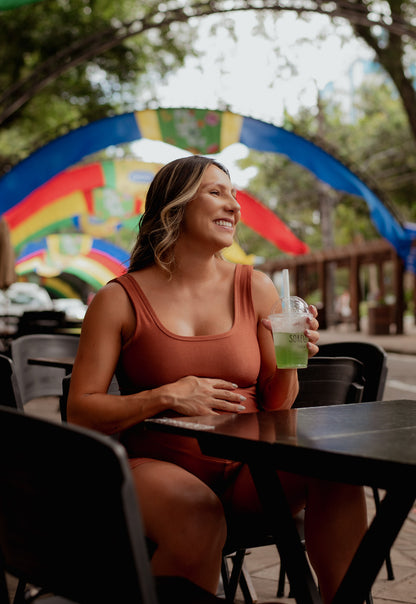 Macaquinho basic âmbar