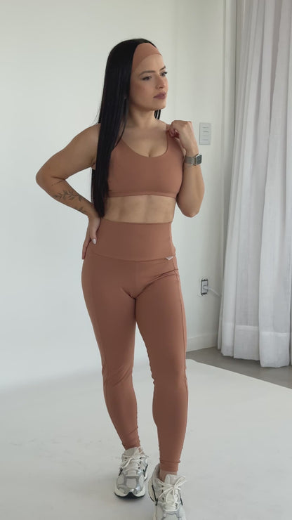 Top Basic Avelã